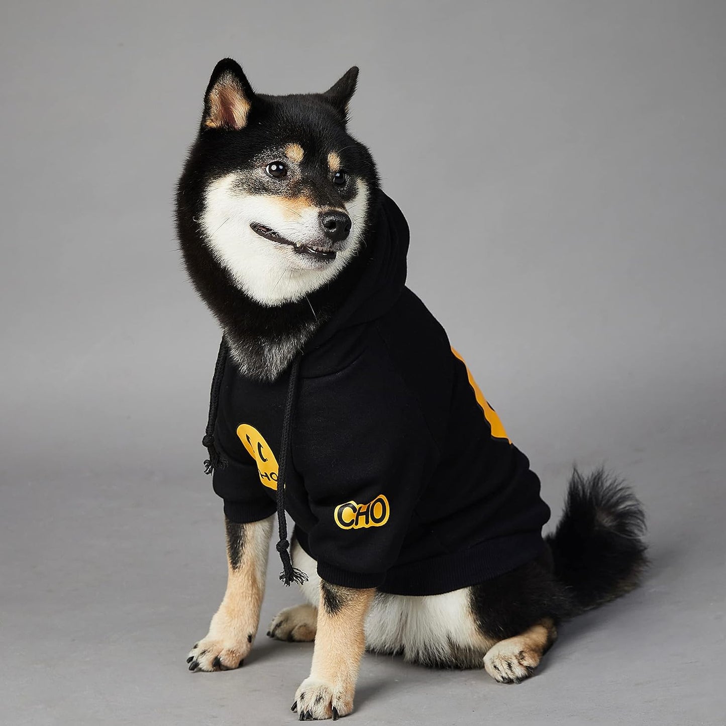 "Smiley Face Dog Hoodie – Stylish Cotton Sweatshirt for Dogs & Cats, Cozy Pet Outfit for Small to Large Breeds (2XL, Black)"